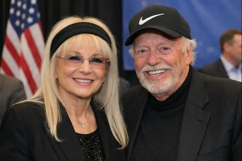 Miriam Adelson & Phil Knight