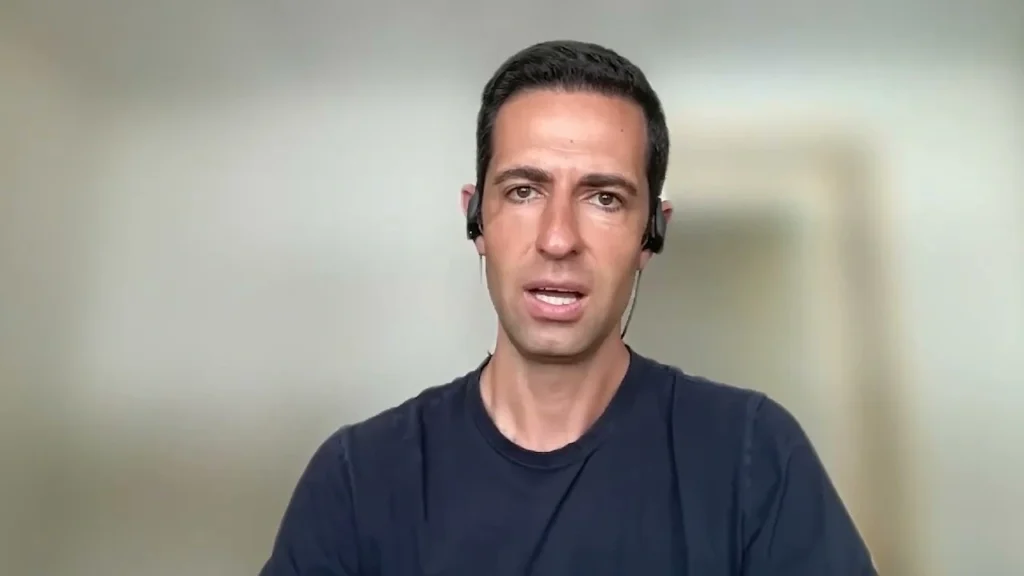 Adam Foroughi vs Jan Koum